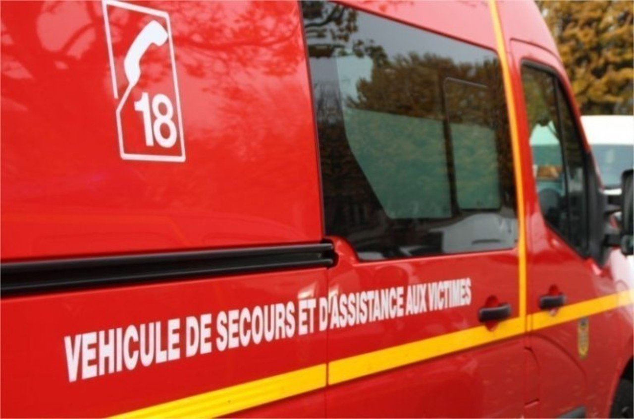 Accident à SaintServant un engin agricole se renverse
