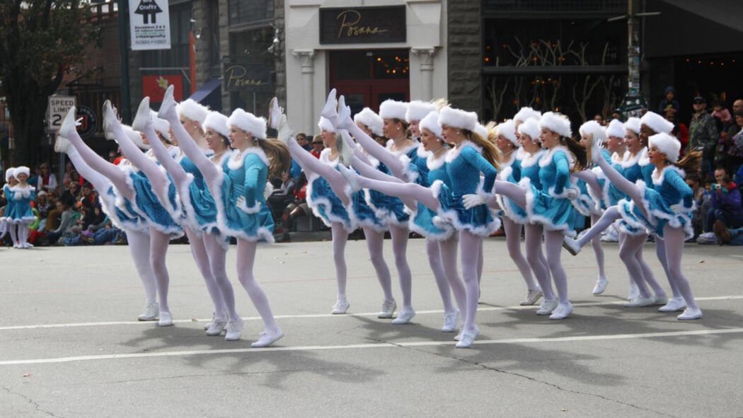 Asheville Holiday Parade 2023 Asheville Welcomes In The Holiday Season With 75Th Annual Holiday Parade - Opera News