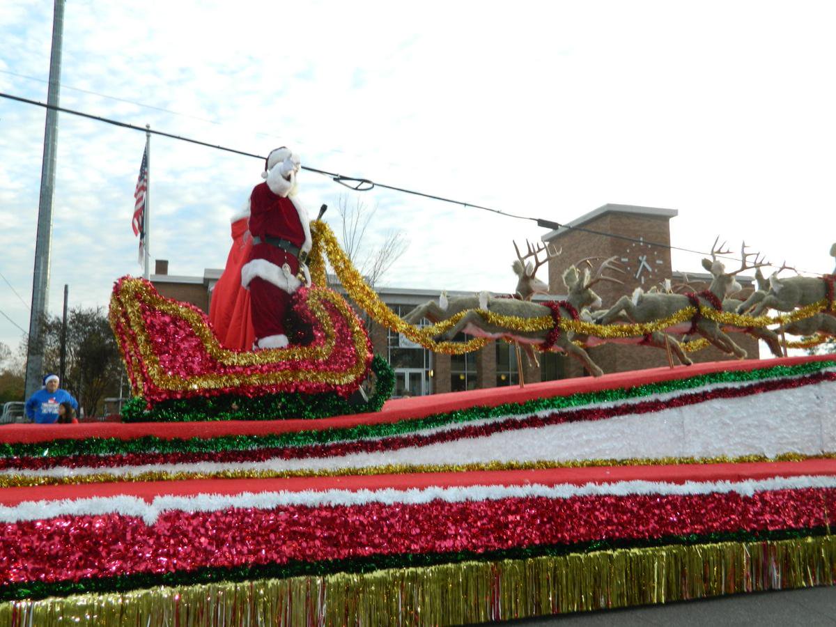 77Th Annual Mooresville Christmas Parade Set For Nov. 23 - Opera News