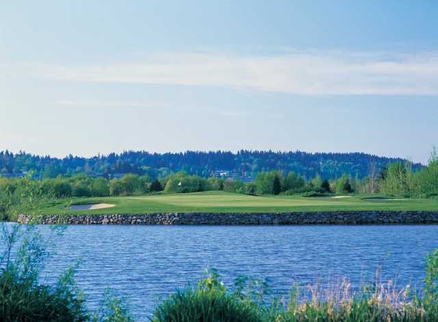 Willows Run Golf Club Eagle's Talon Course in Redmond, Washington