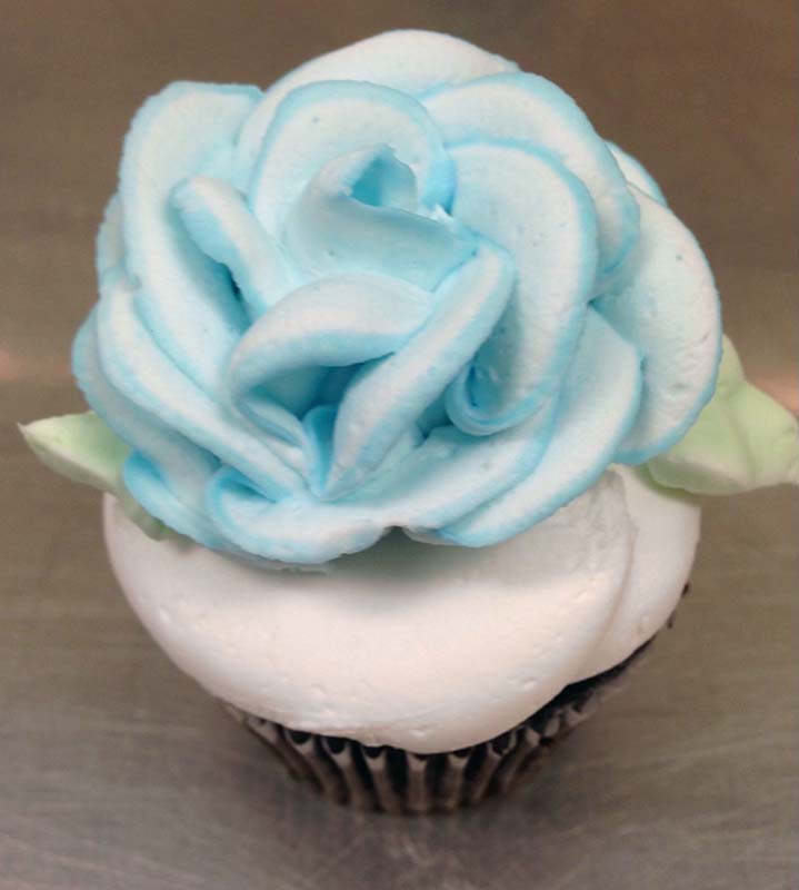 Rose Cupcakes Resch's Bakery, Columbus Ohio