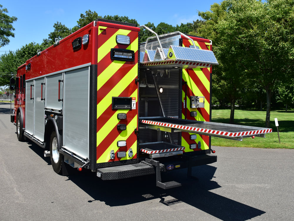 Avon Volunteer Fire Department Rescue 1