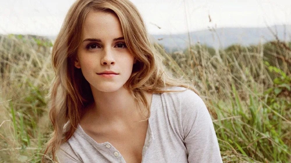 Emma Watson Leaked Photos: Were Posted Online – Research Snipers