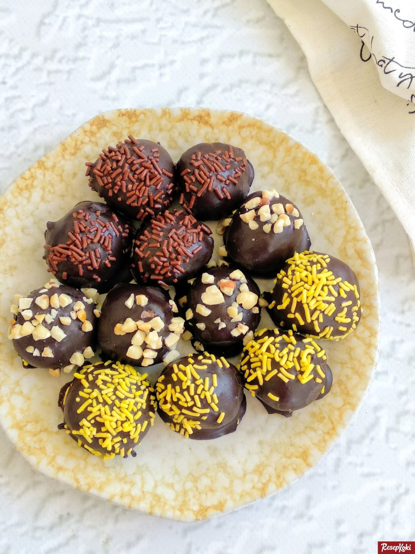 Bola Bola Coklat Truffle Cemilan Manis Dan Lezat - Resep | Resepkoki