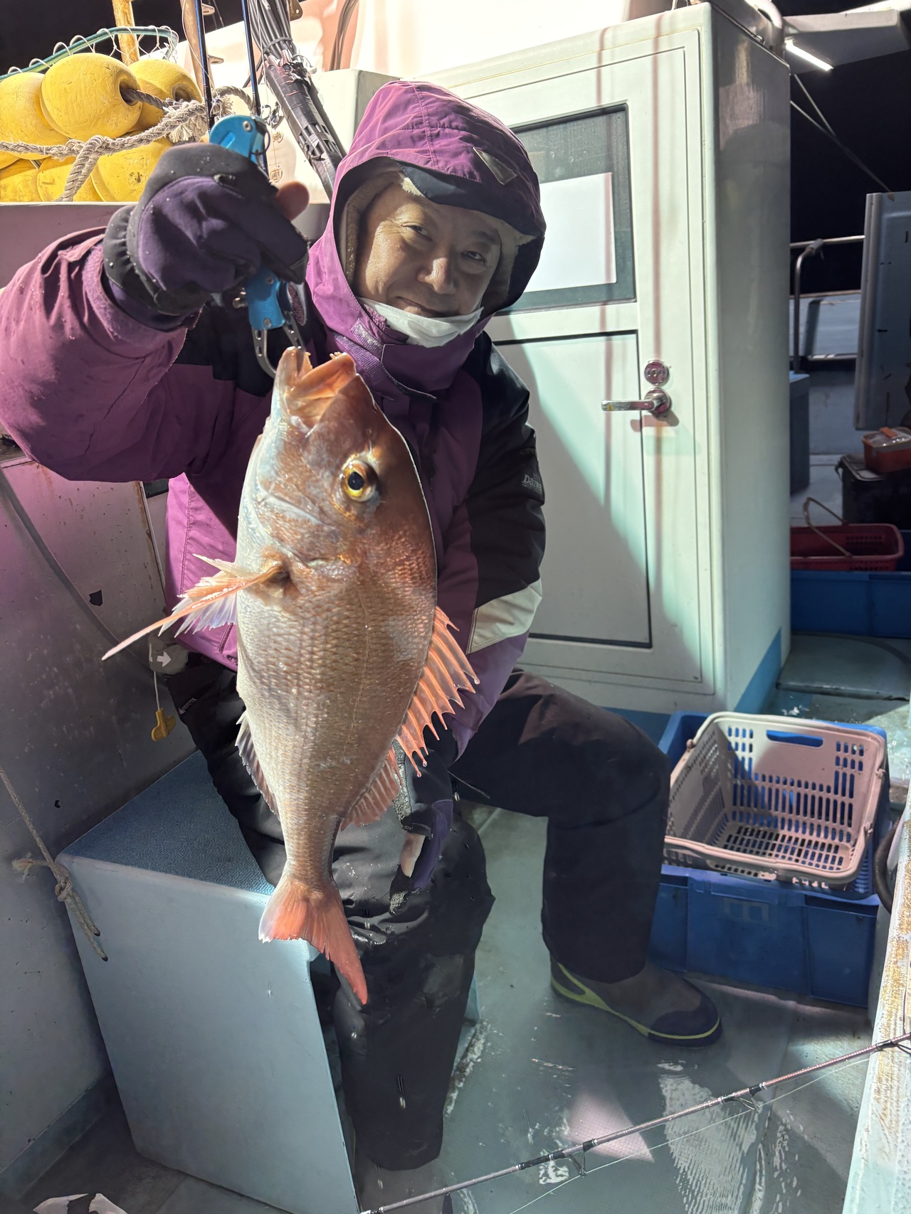 マダイの釣果｜2024年12月29日｜新栄丸 津屋崎（福岡県/津屋崎漁港）｜キャスティング釣り船予約