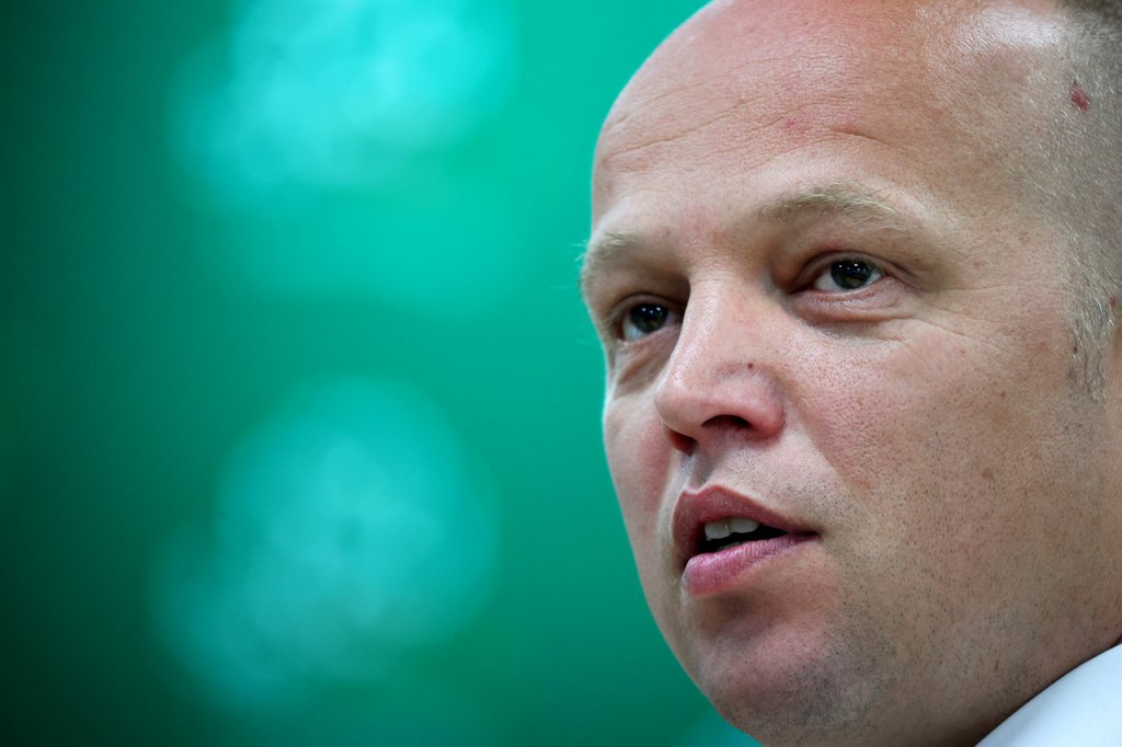 Juni 2012 bis zum 16. Vart Verste Mareritt Er At Vedum Blir Statsminister Resett
