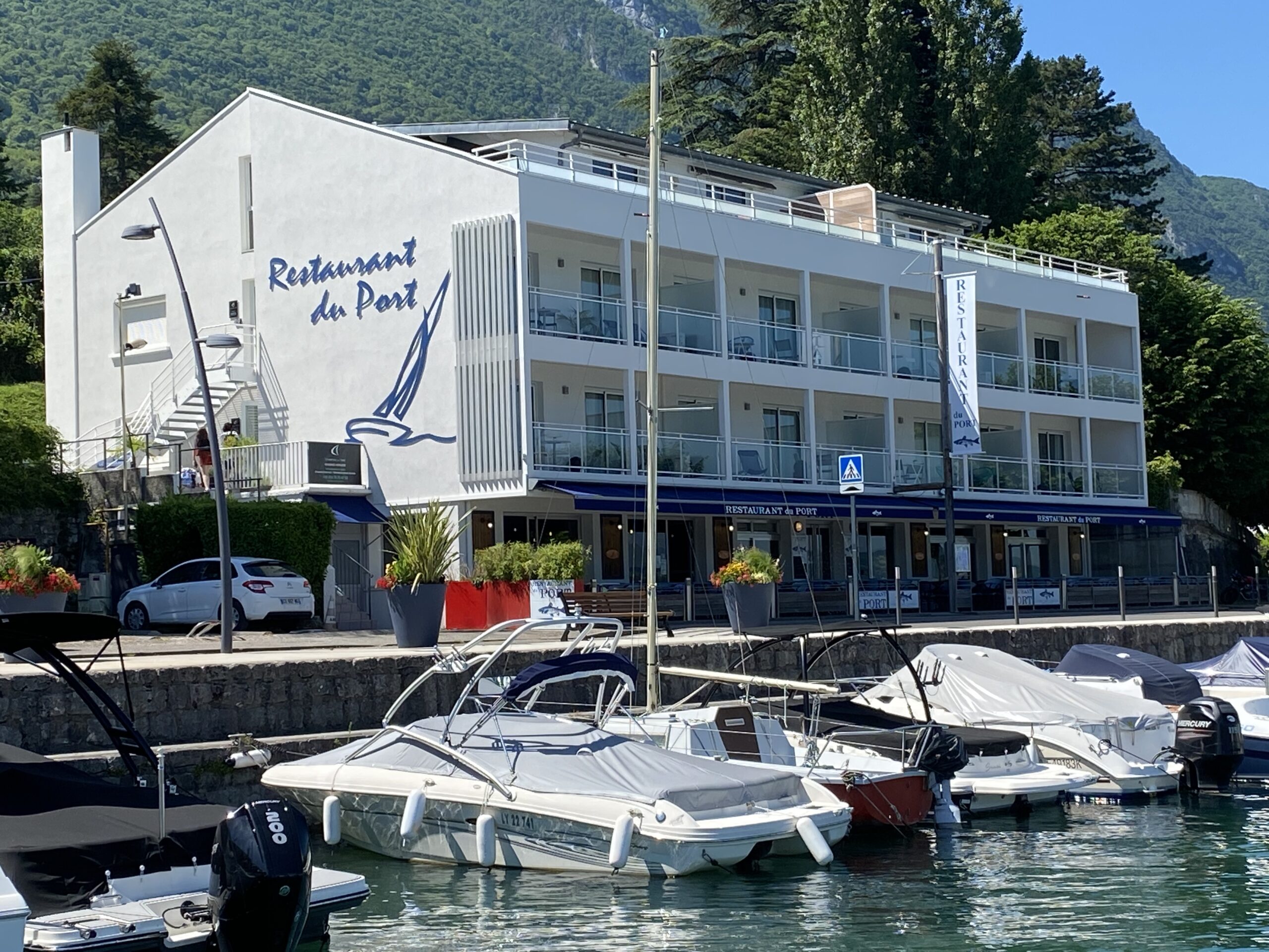 Appart’hôtel "Spot unique", au bord du lac du Bourget Résidence du Port