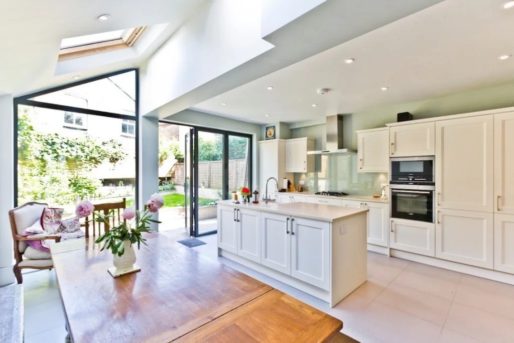 8 BudgetFriendly Home Extension Ideas » Residence Style