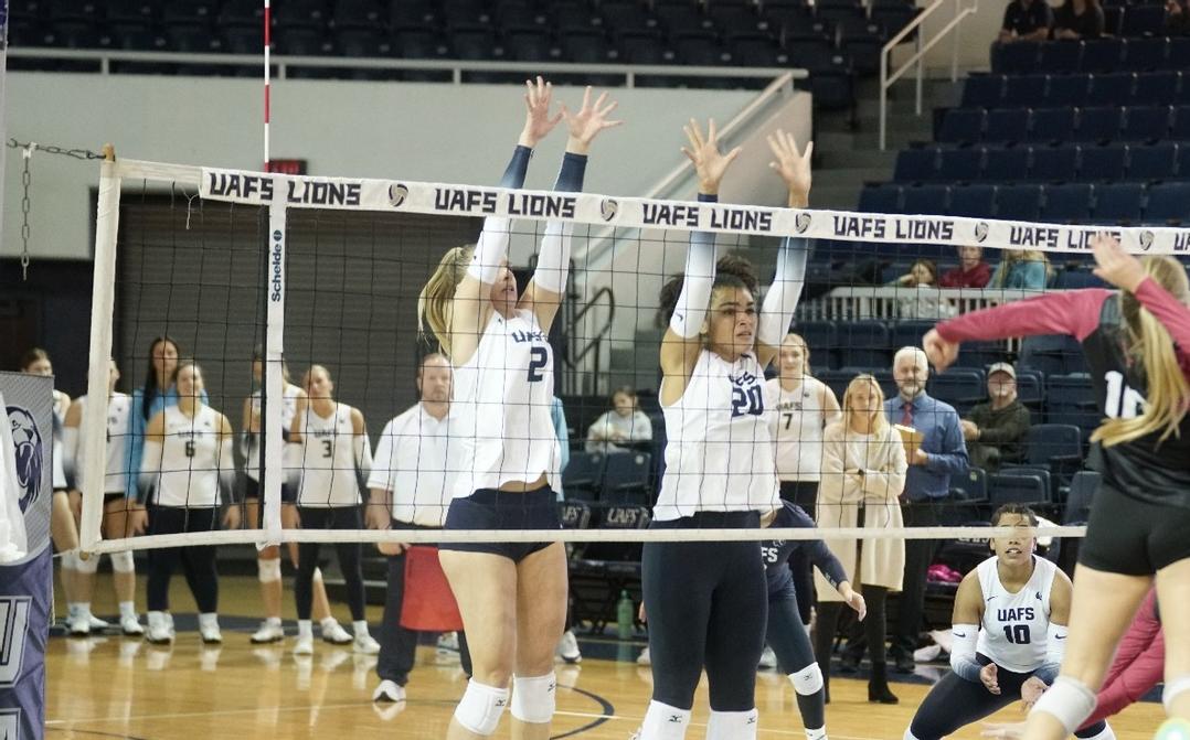 McIntyre steals spotlight in Senior Day win Resident News Network