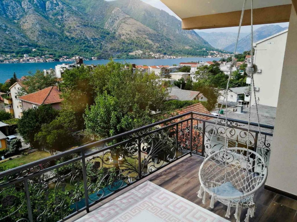 Apartment in Kotor Bay / Perast, For Rent, 1 Bedrooms, 1 Apartment in Kotor Bay / Perast, For Rent, 1 Bedrooms, 1