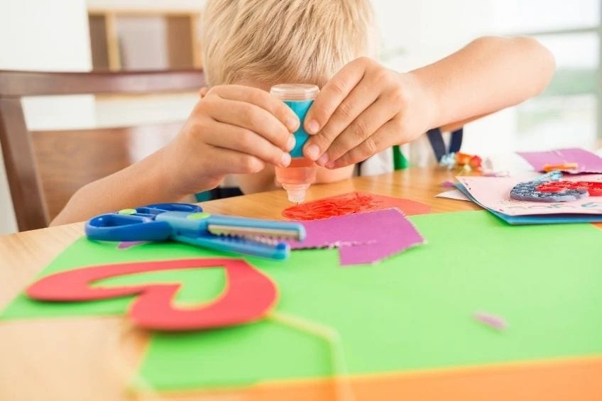 Best Glue for Paper Finding the Right Paper Adhesive for Your Project