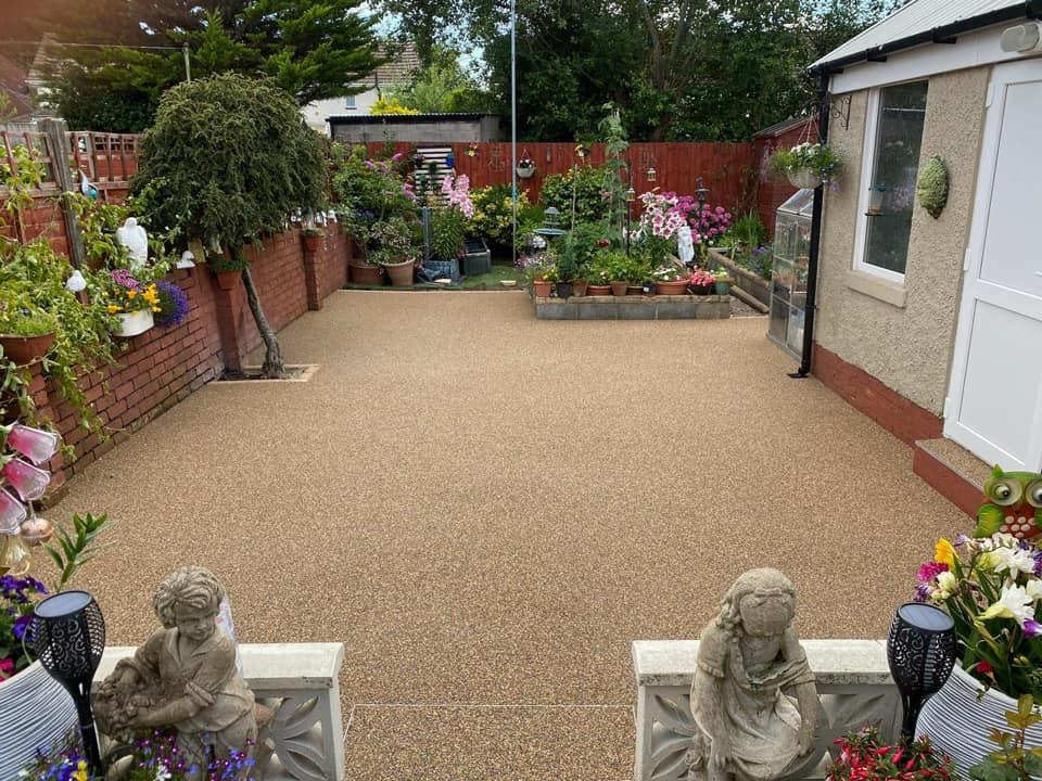 Why Should You Consider A Resin Bound Patio? Resin Bonded Aggregates