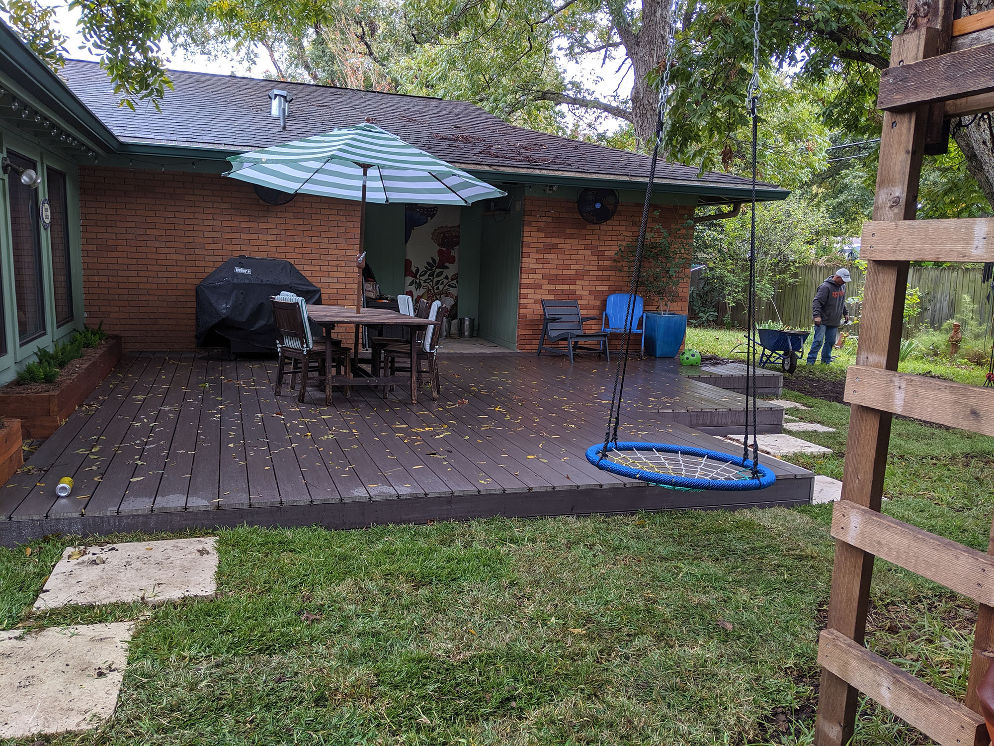 Resolution Gardens Grow Food. We'll Help.