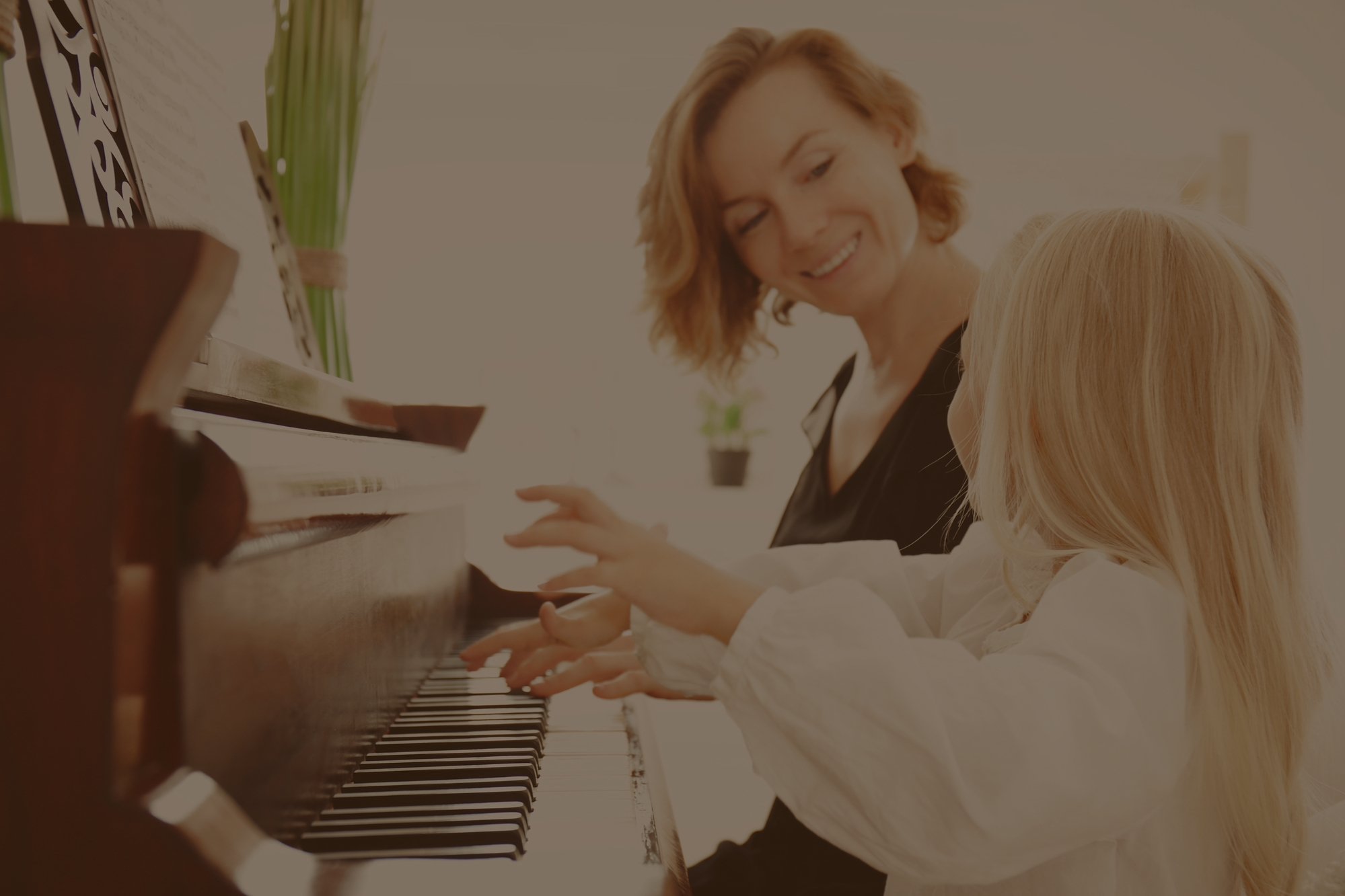 pianolessonslangleybackground Resound School of Music