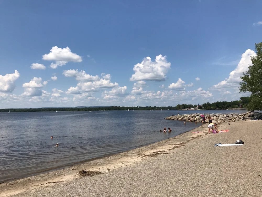 Britannia Beach, Ottawa