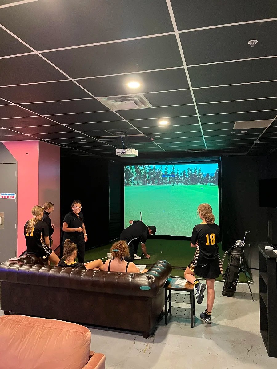 Axe and Grind, Victoria