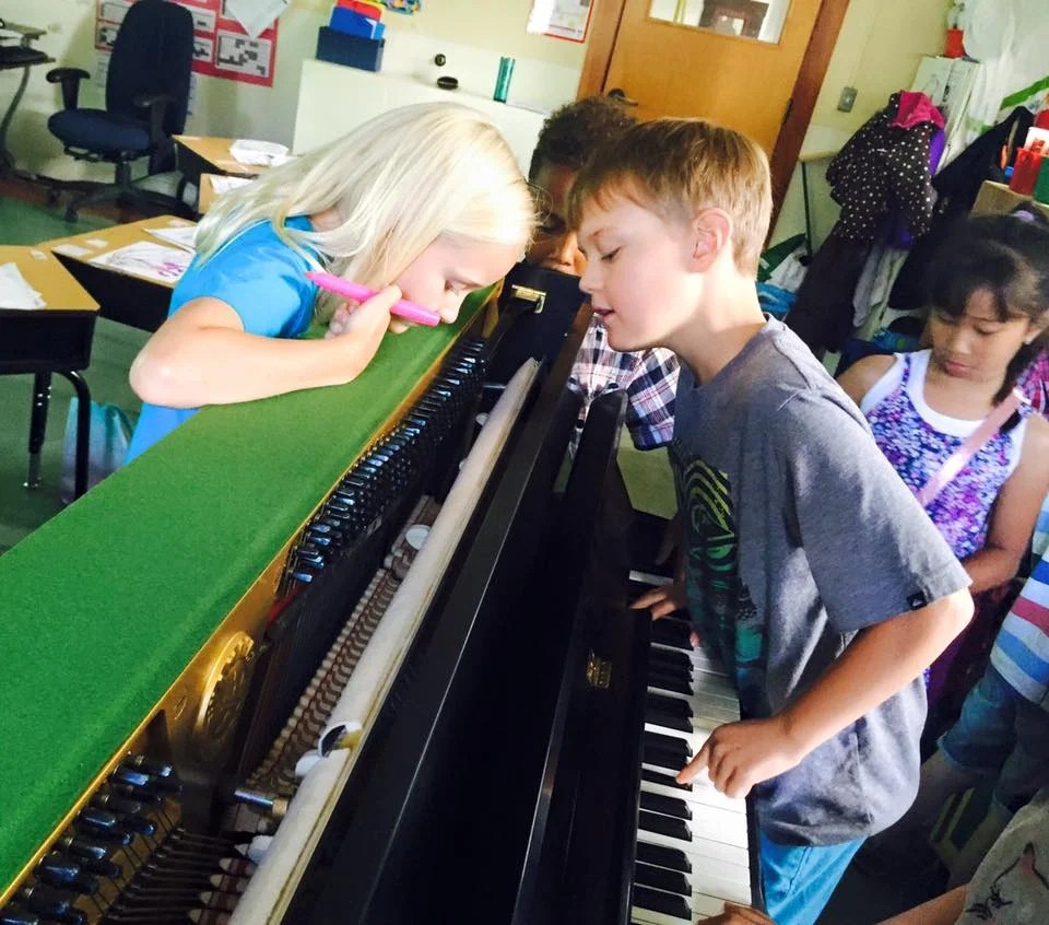 The Music Box, Victoria