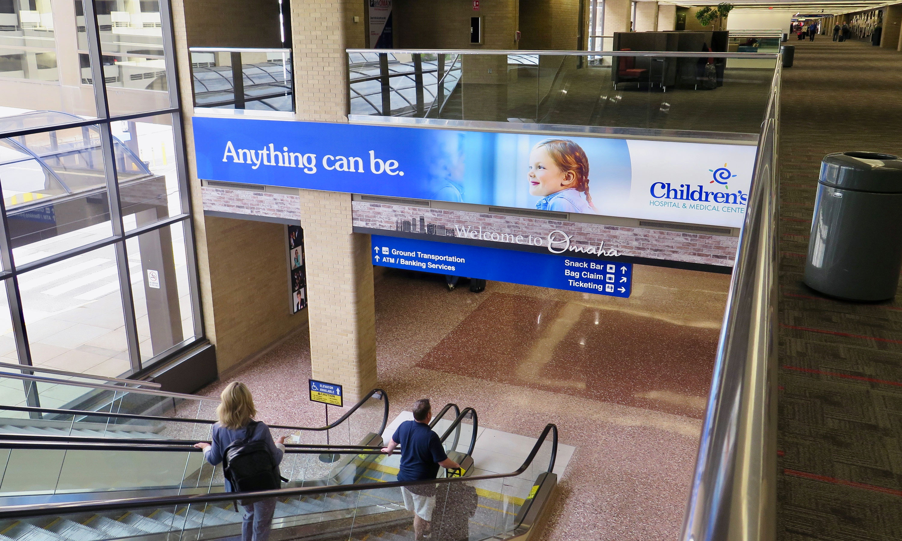 Clear Channel Airports Omaha Eppley Airfield