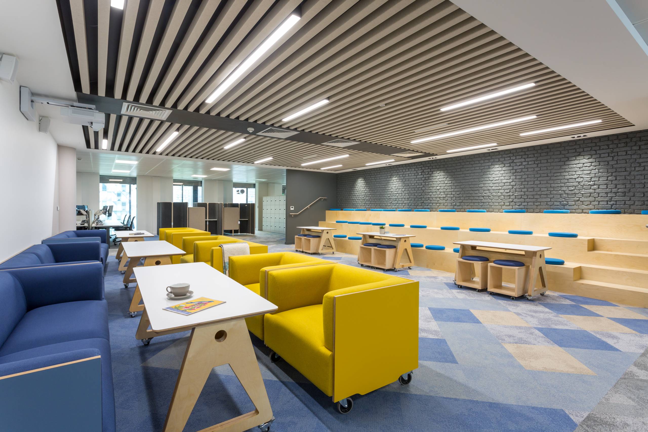 Nomad Collaborative Office Furniture Connection