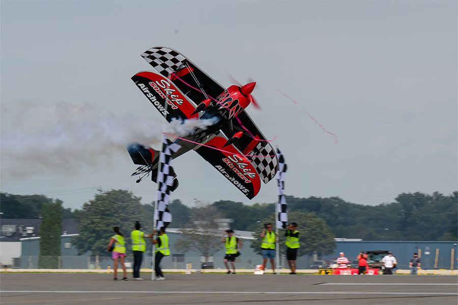 Top performers committing to EAA AirVenture 2024 air shows