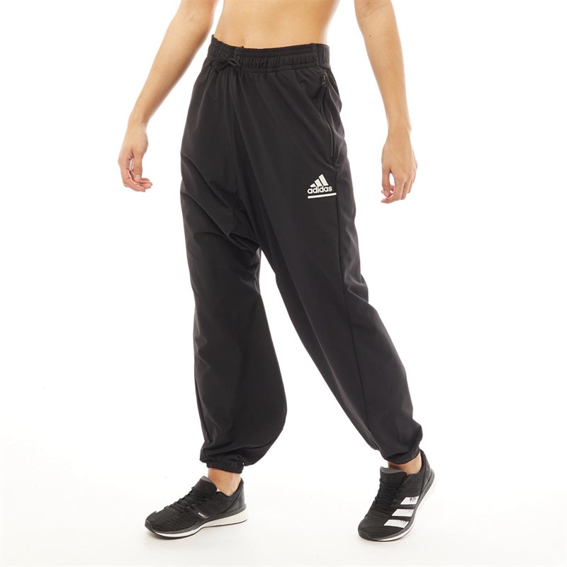 adidas Damen Z.N.E. Sportswear LowCut Motion Performance Sporthosen