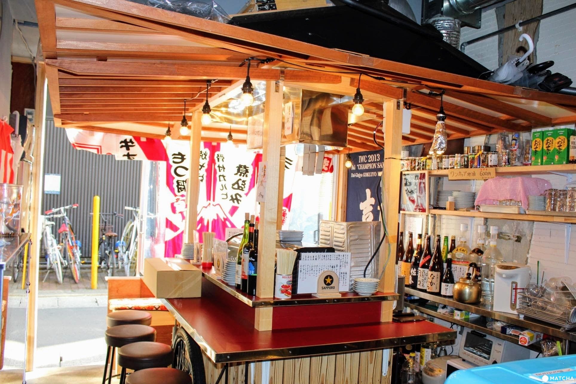Taste Local Fukuoka Dishes At Hakata Yatai Medetaiya! MATCHA JAPAN