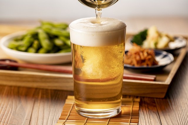 10月から値上がる「第3のビール」、買いだめ需要で一昨年比1.6倍 - Bcn＋R 居酒屋】日本のビールは泡が多い？海外と日本のビールの違い | Matcha - 訪日外国人観光客向けWebマガジン
