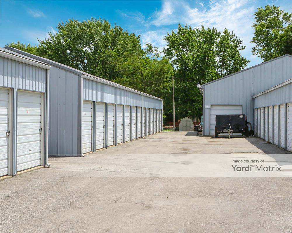 Self Storage of Cicero 99 West Buckeye Street, Cicero RENTCafé