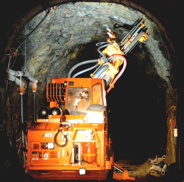 Hecla Mining to acquire Mines Management Resource World
