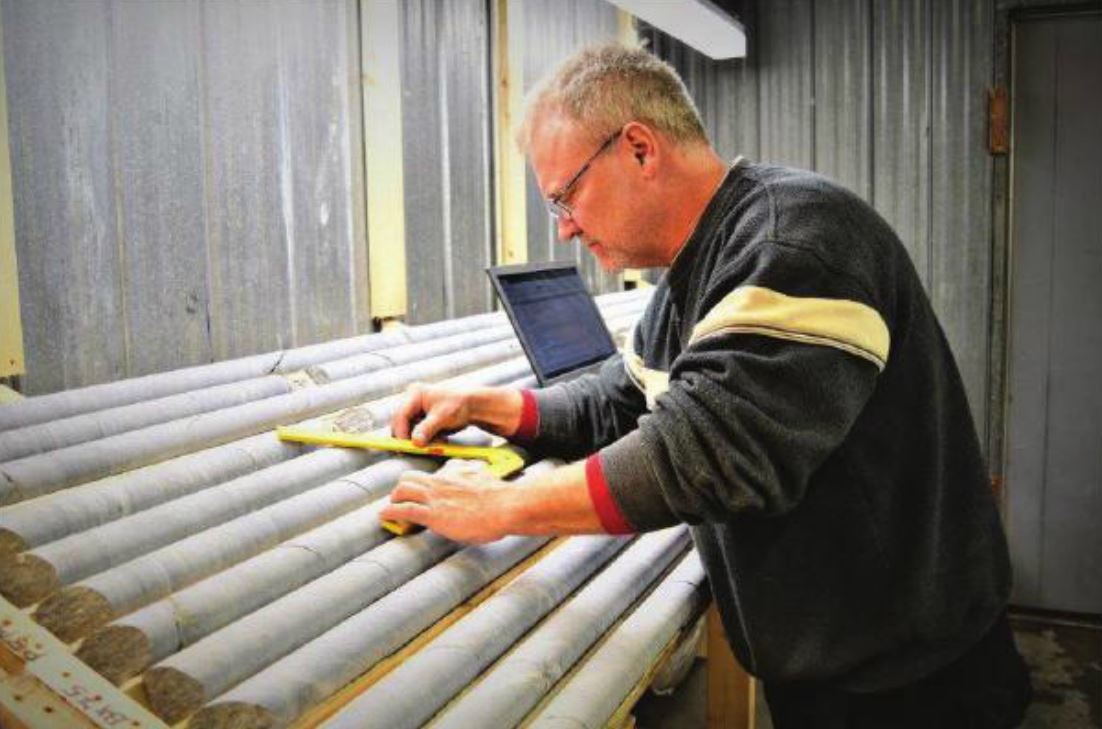 Callinex reports zinc and copper assays from Manitoba VMS project