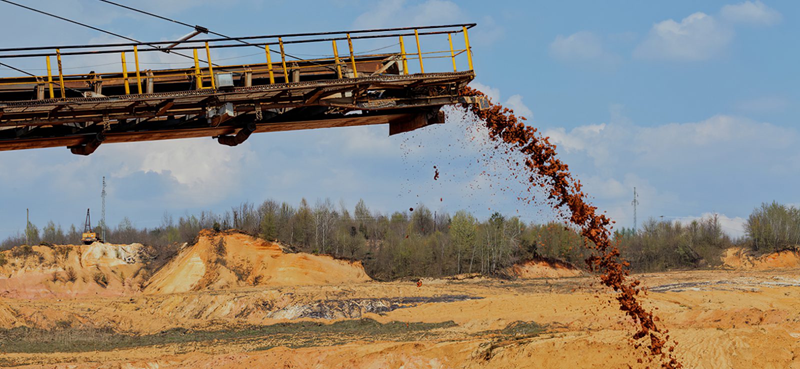 Rockridge Hires Missinaibi Drilling Services Ltd. and Mobilizes for