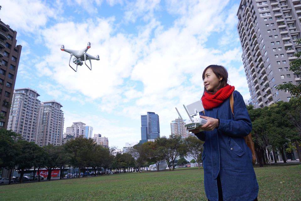 評測》飛行體驗 DJI Phantom 4 Pro 實測｜新增 Phantom 4 Advanced 空拍機比較