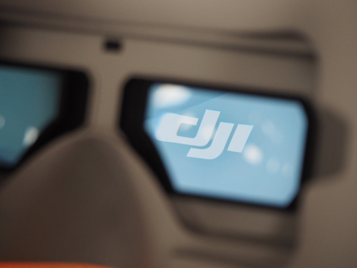 開箱》DJI 大疆創新 飛行眼鏡 Goggles 實際評測｜高畫質FPV 體感操作飛行
