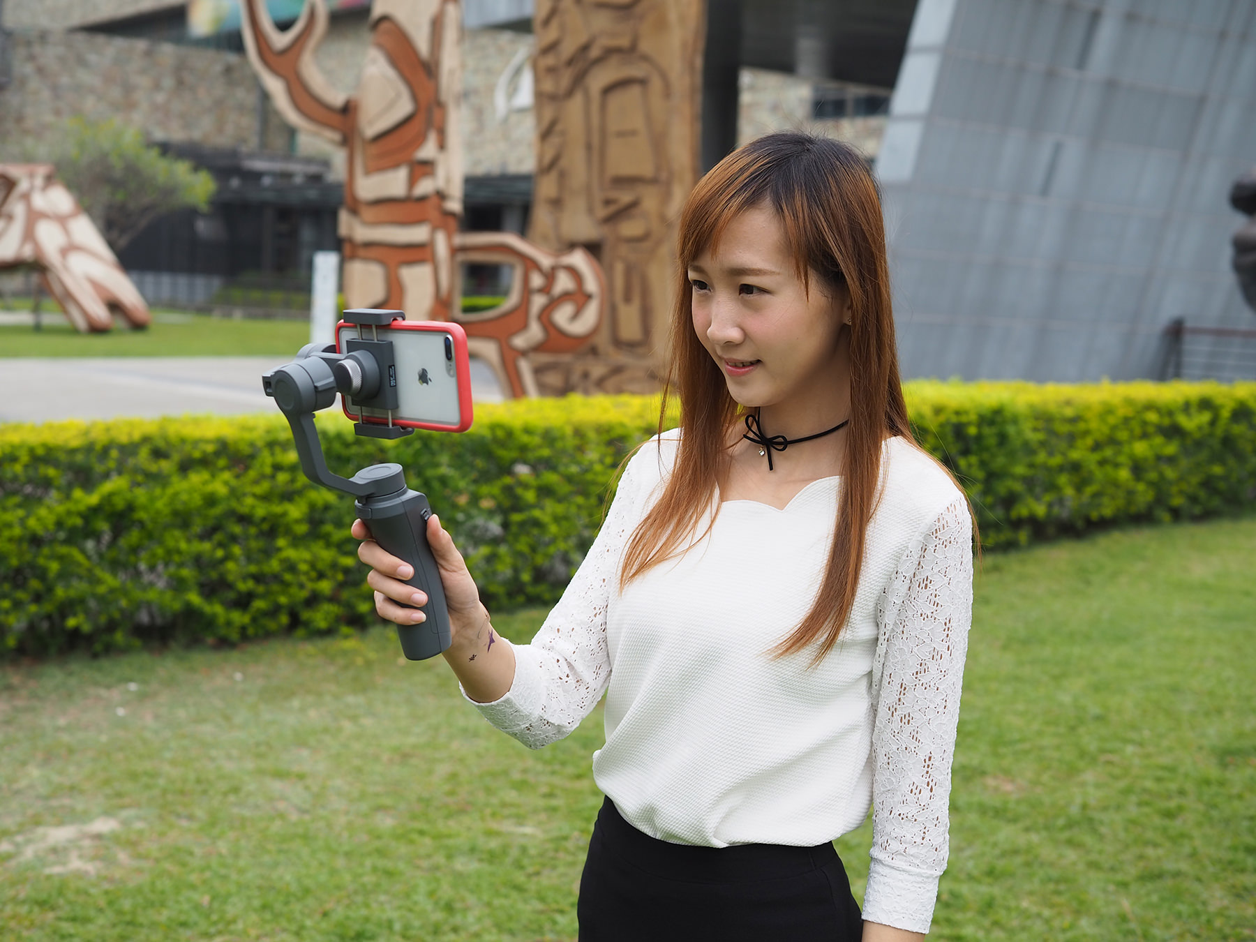 評測》價格超親民 DJI 大疆 OSMO Mobile 2 三軸穩定器 開箱測試