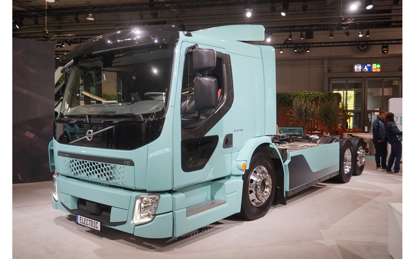 ボルボはトラックでも「オール電化」、新型の電動リアアクスルを初公開…IAAトランスポーテーション2022 レスポンス（Response.jp）