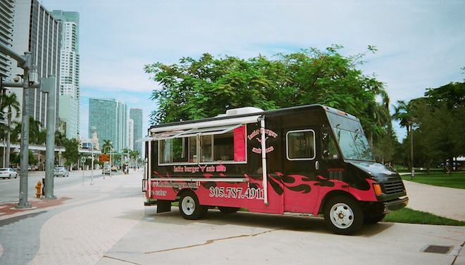 How Successful Food Trucks Choose the Best Locations
