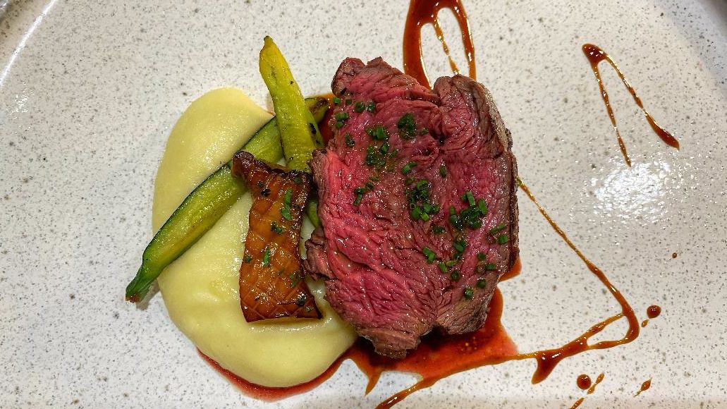 Restaurant Review Casa Bovina Restaurant Hoppen