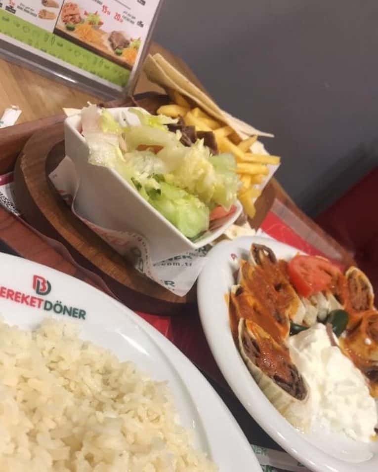 مطعم بركات دونر في الطائف