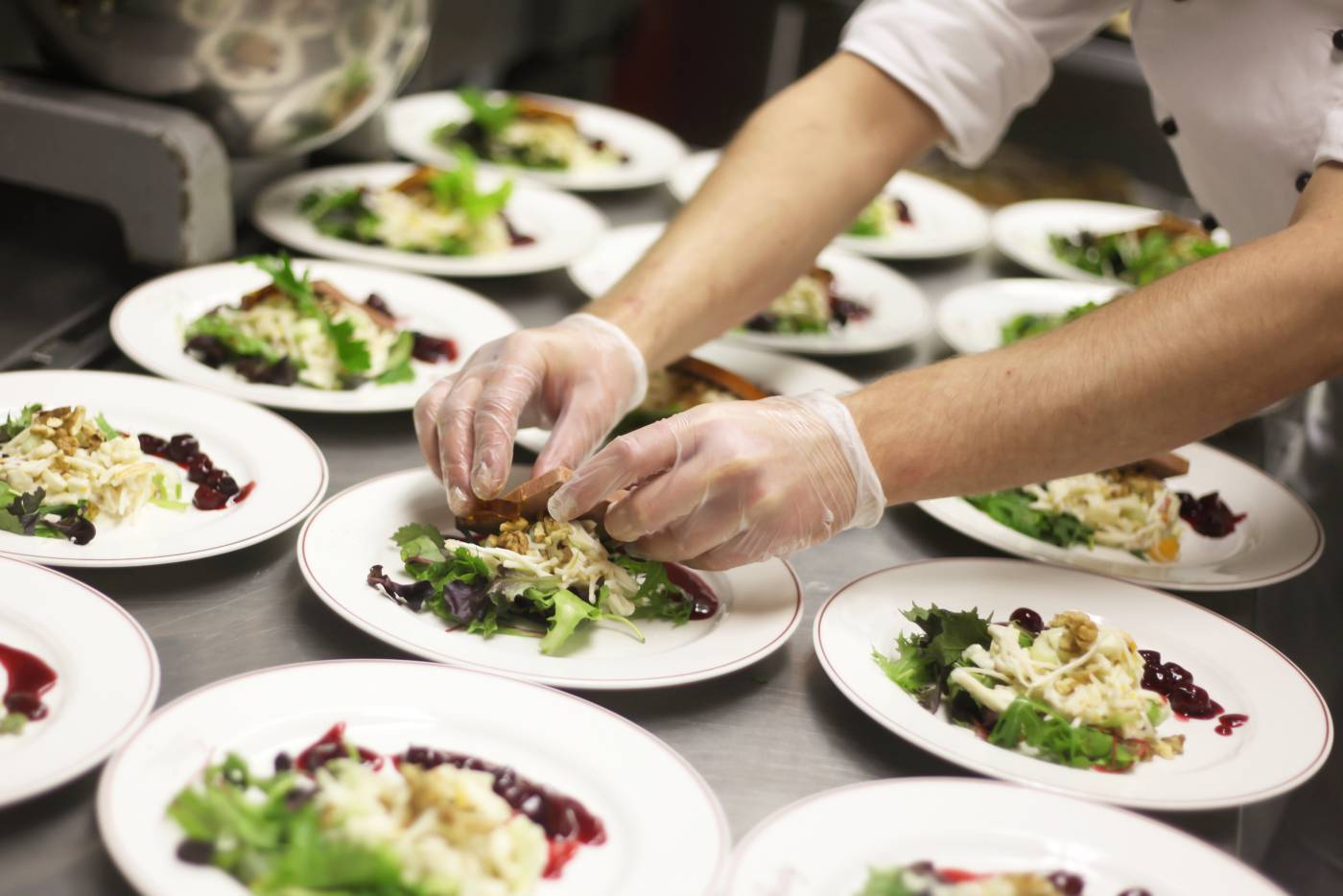 Don't Mix Labor Cost Controls and Food Cost Controls Restaurant