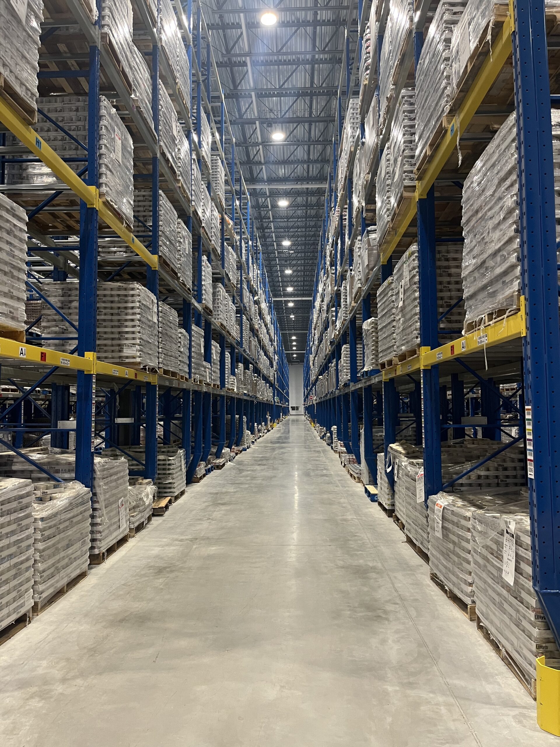 Pet Valu Unveils Canada's Largest Pet Specialty Distribution Centre in