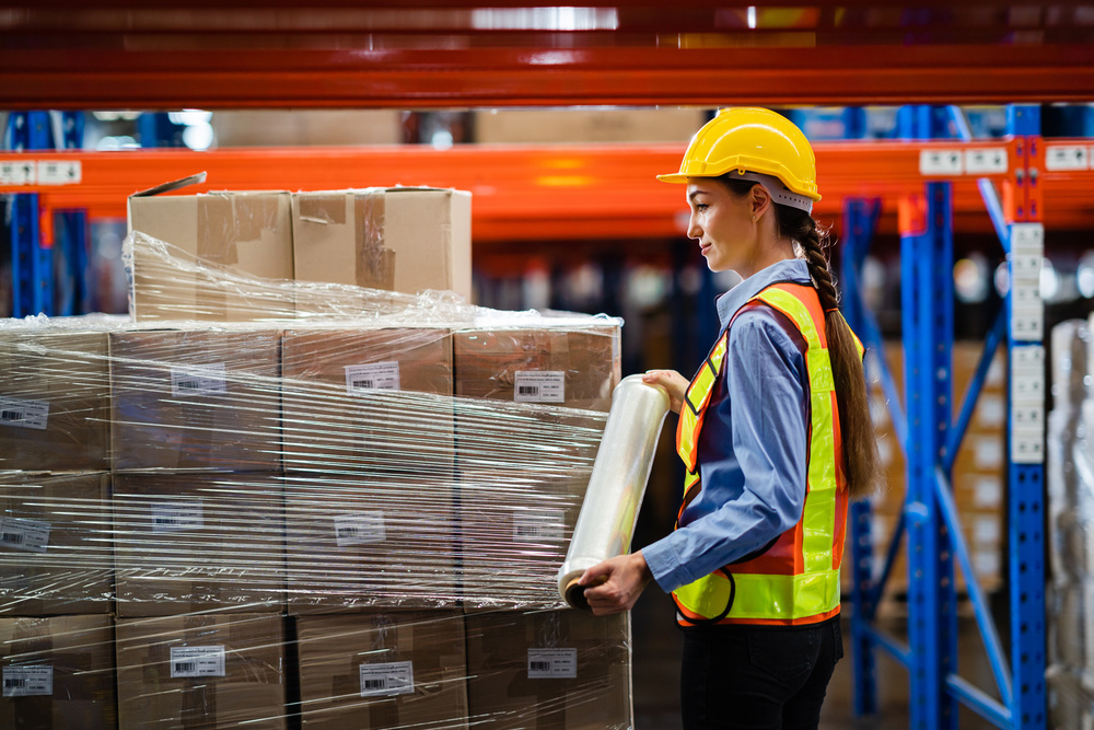 Distribution And Warehousing 101 Is It Right For Your Small Business
