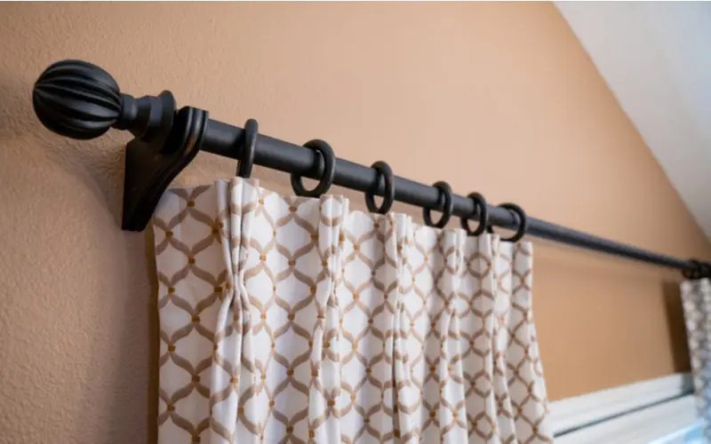 How Much Weight Can a Tension Rod Hold? A Complete Guide