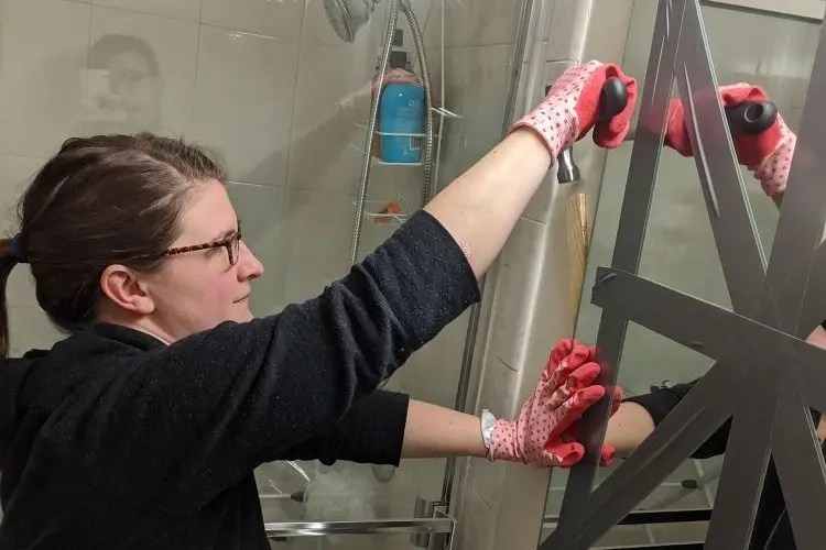 How To Remove Bathroom Mirror A StepByStep Guide