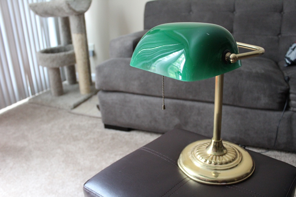 A brief history of the iconic emerald green Banker’s Lamp Retro Chronicle Gaming, Antique