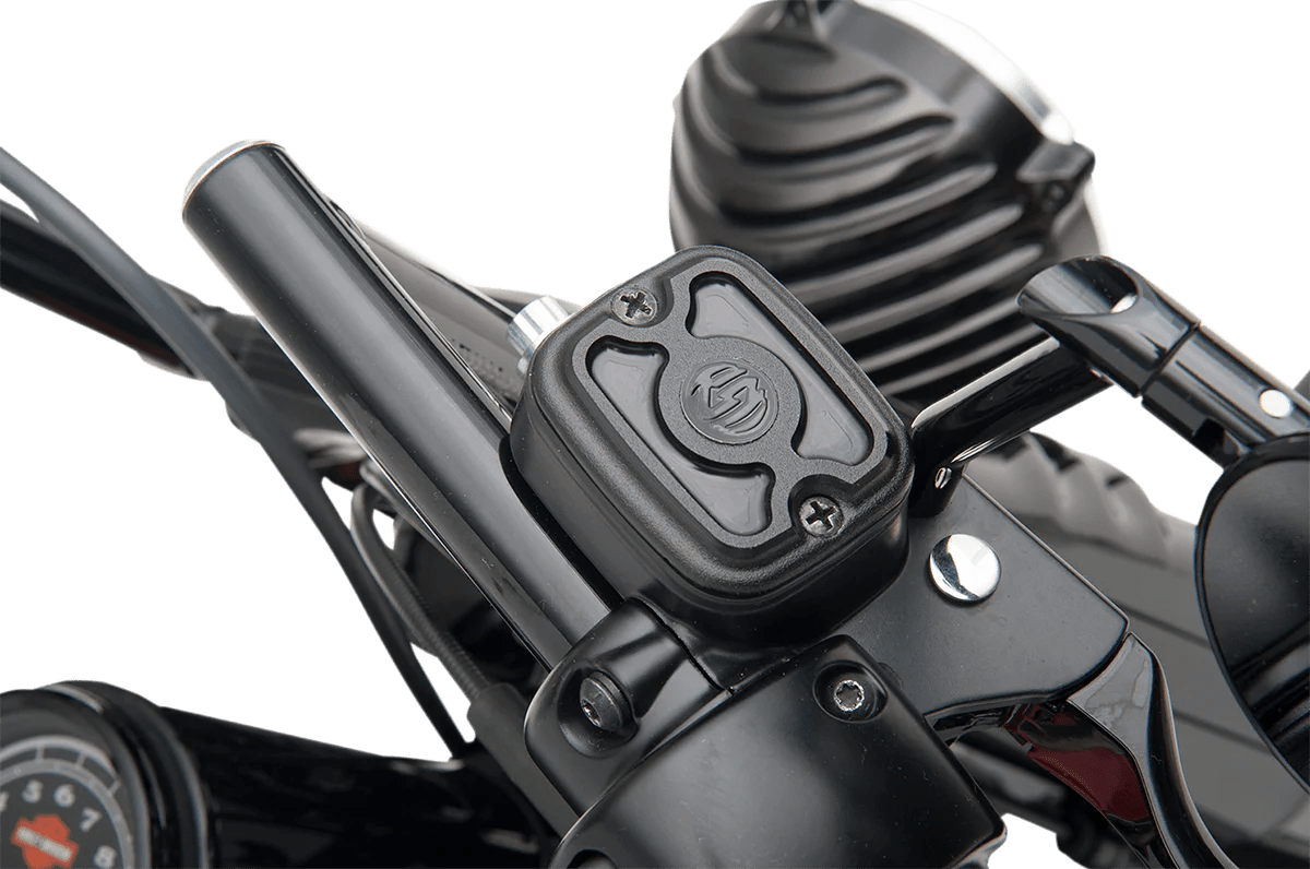 06100331 RSD Master Cylinder Cover Softail Black Ops 02082036