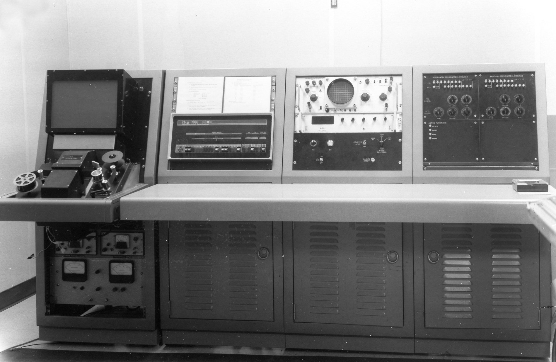 Digital Equipment Corporation PDP 11/20 used in the FOSDIC system