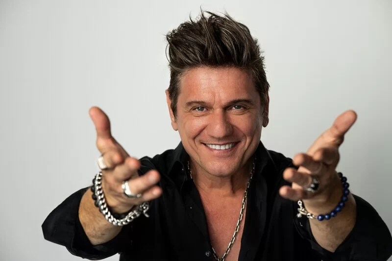 The Best Glam Metal Singers Of All Time Ranked Return of Rock