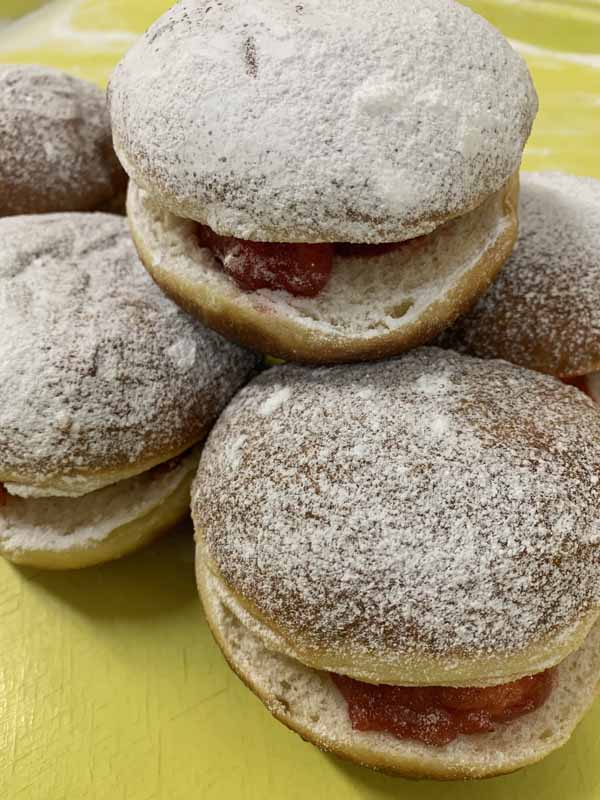 Paczki Day Reuter's Bakery