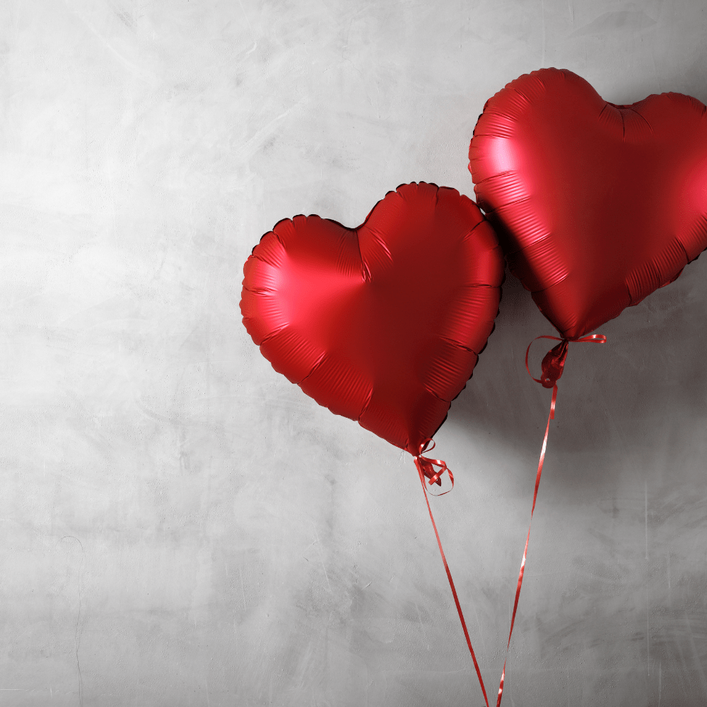 Revaayat send Metallic Red Heart Balloon to Karachi