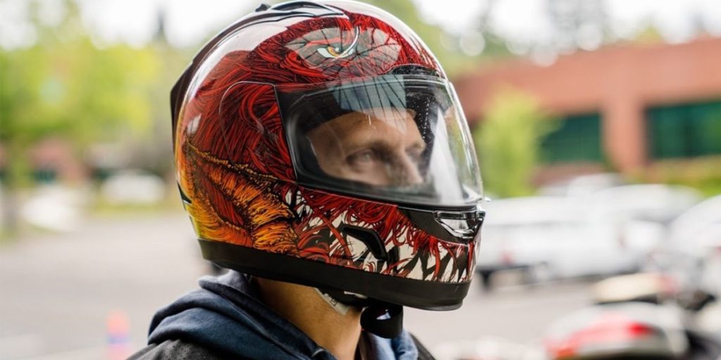 How To Stop Helmet Visor From Fogging Effective Methods Rev Corner